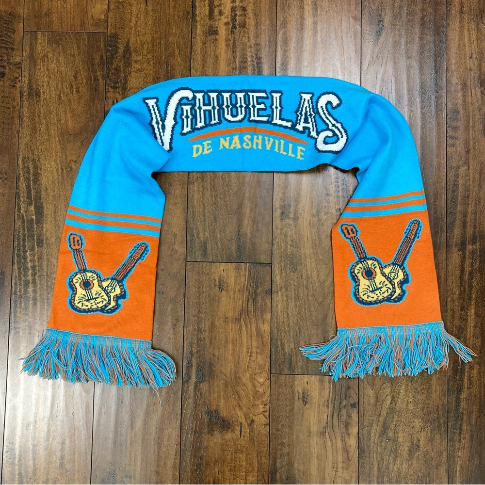 VIHUELAS DE NASHVILLE Scarf Sounds Minor League Baseball Copa Diversion Promo